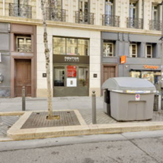 Bureau privé 64 m² 6 postes Coworking Rue de la République Marseille 13002 - photo 6